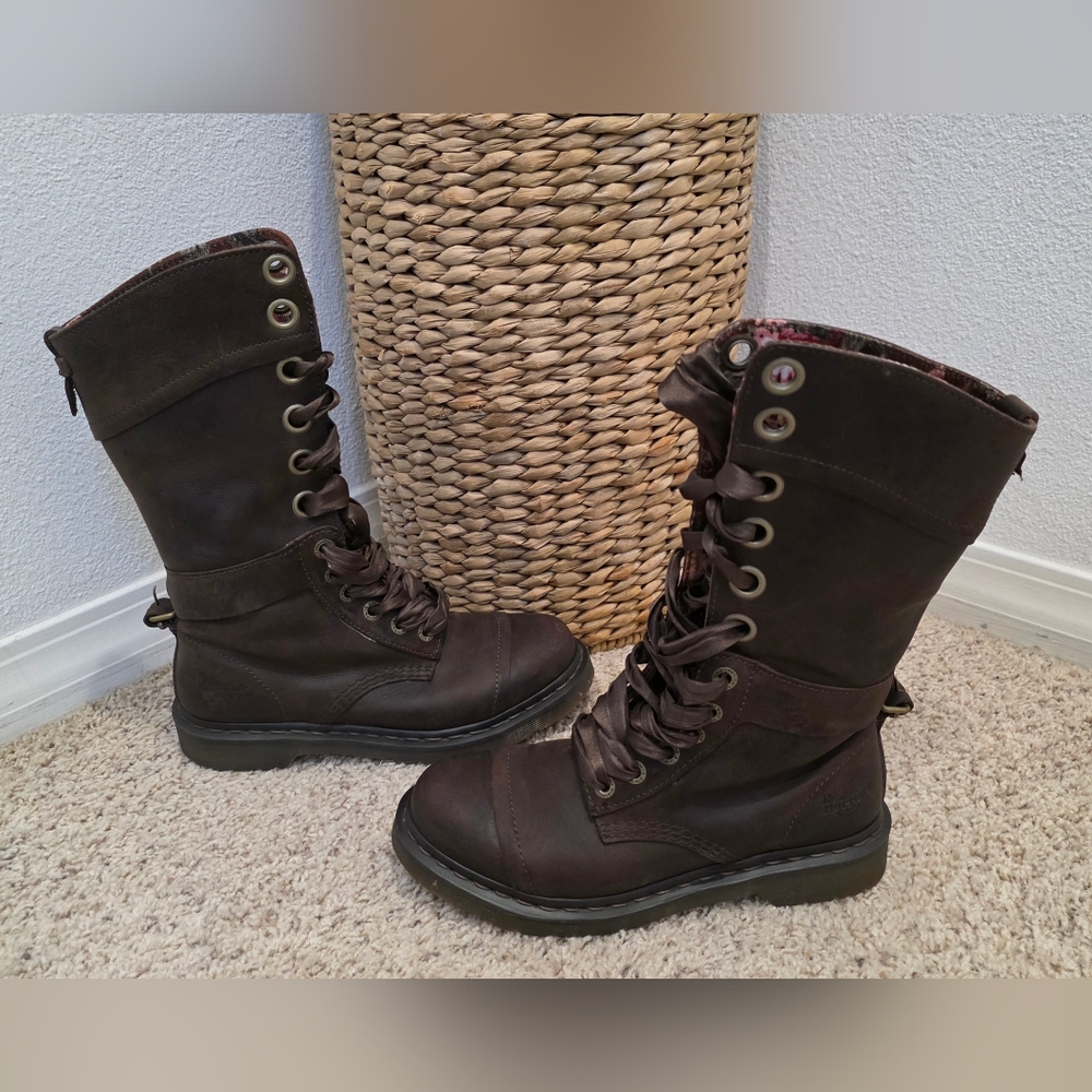 Dr.Martens Triumph 1914 Floral Brown Fold Down Big Eyes Chic Leather Size 8 - Picture 3 of 11